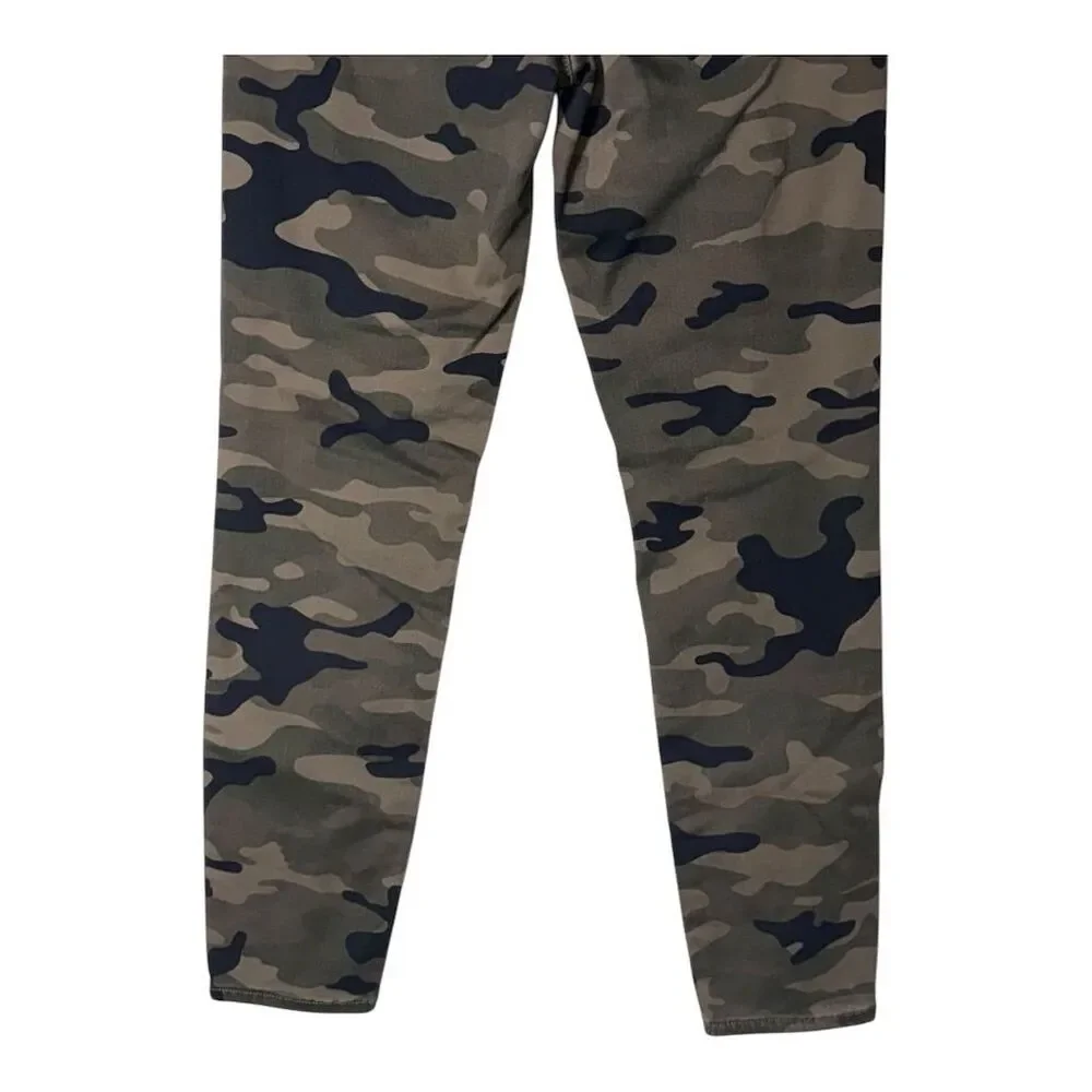 2026. Gap Women's Skinny Fit Camo Jeans Size 27 Multicolor Mid Rise‎ Denim